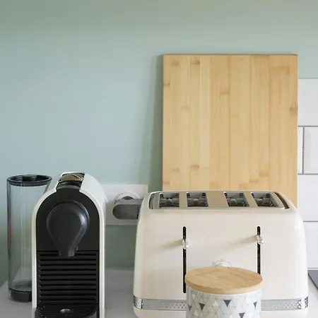 Villa La Maison Des Fleurs - Superbe Maison Sur Les Hauteurs De