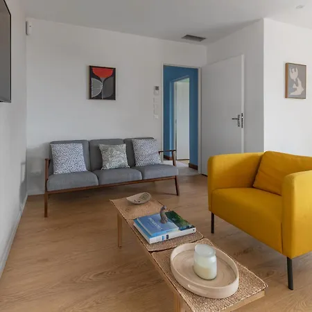 La Maison Des Fleurs - Superbe Maison Sur Les Hauteurs De *