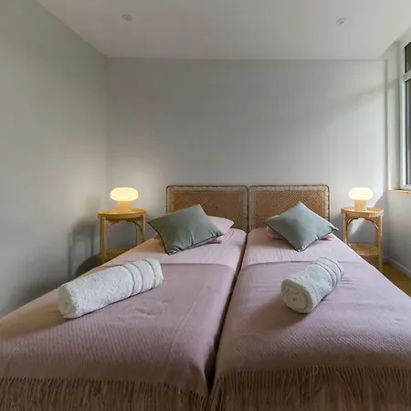 Villa La Maison Des Fleurs - Superbe Maison Sur Les Hauteurs De