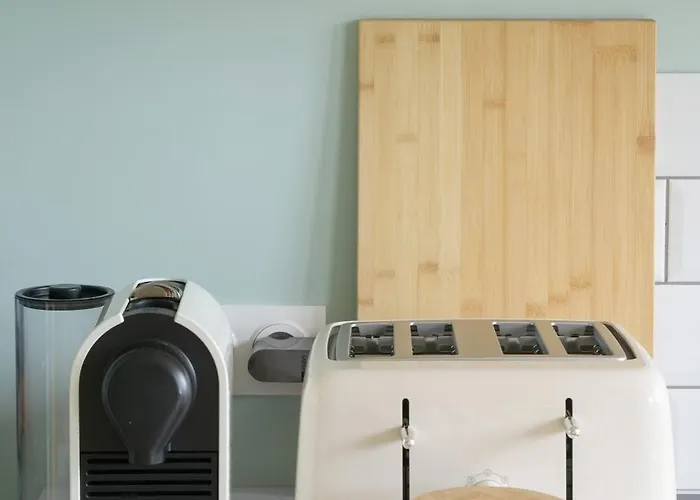 Villa La Maison Des Fleurs - Superbe Maison Sur Les Hauteurs De