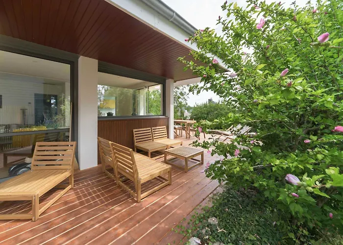 La Maison Des Fleurs - Superbe Maison Sur Les Hauteurs De Villa Clermont-Ferrand