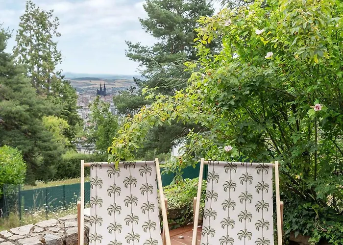 La Maison Des Fleurs - Superbe Maison Sur Les Hauteurs De
